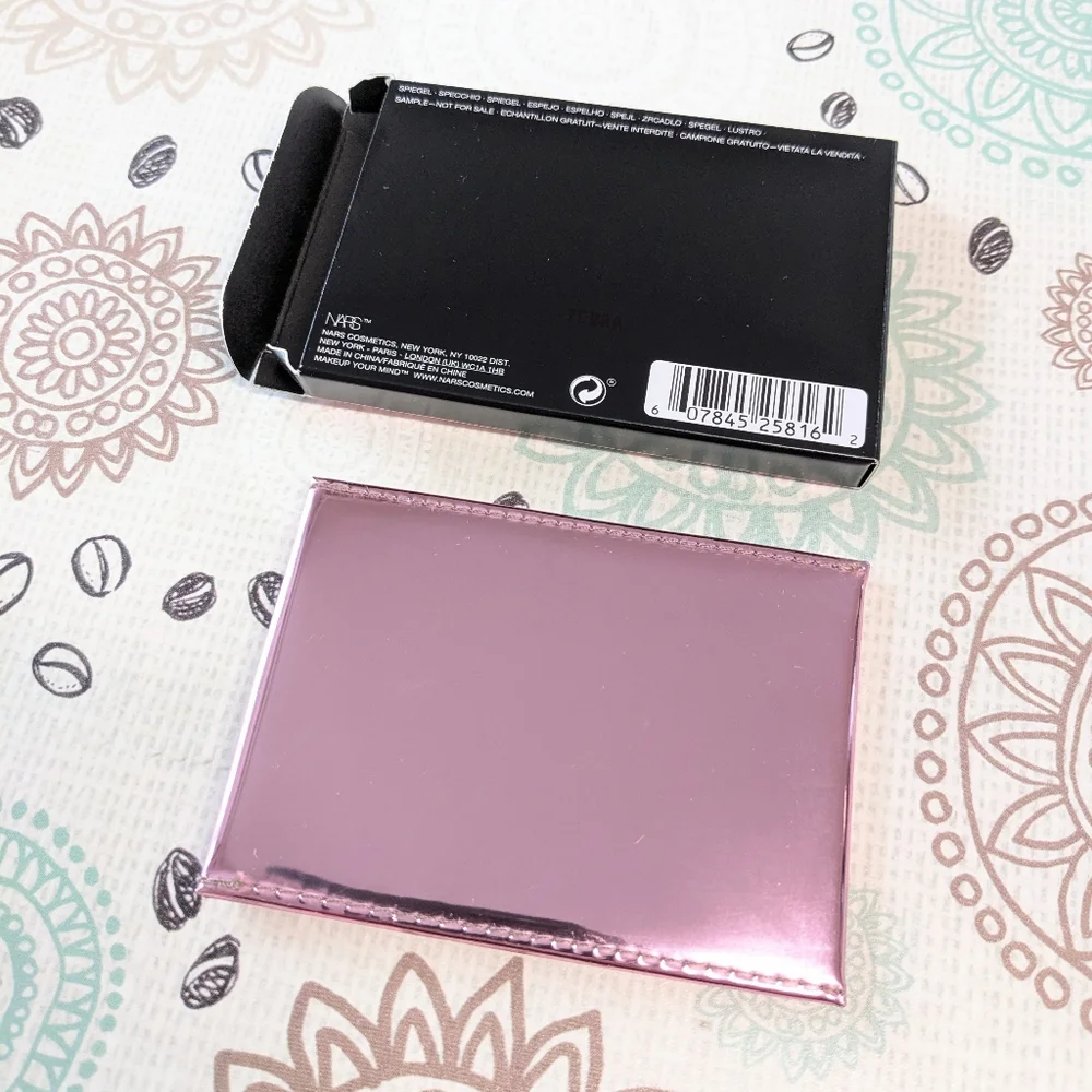 NARS Narcissist limited edition travel mirror